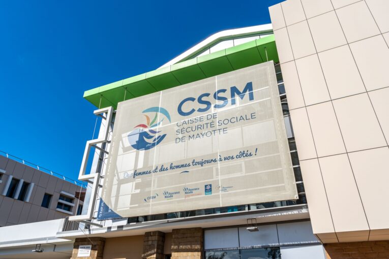 linfokwezi's tweet photo. 🚪 Mouvement social à la CSSM : le centre Kinga fermé ce lundi.
👉 Lire l'article complet ici : https://t.co/s8Q36E60kM
#Mayotte #CSSM #Kinga #MouvementSocial #ServicePublic #AssuranceMaladie #AllocationsFamiliales #DémarchesEnLigne https://t.co/YTihdwwrio