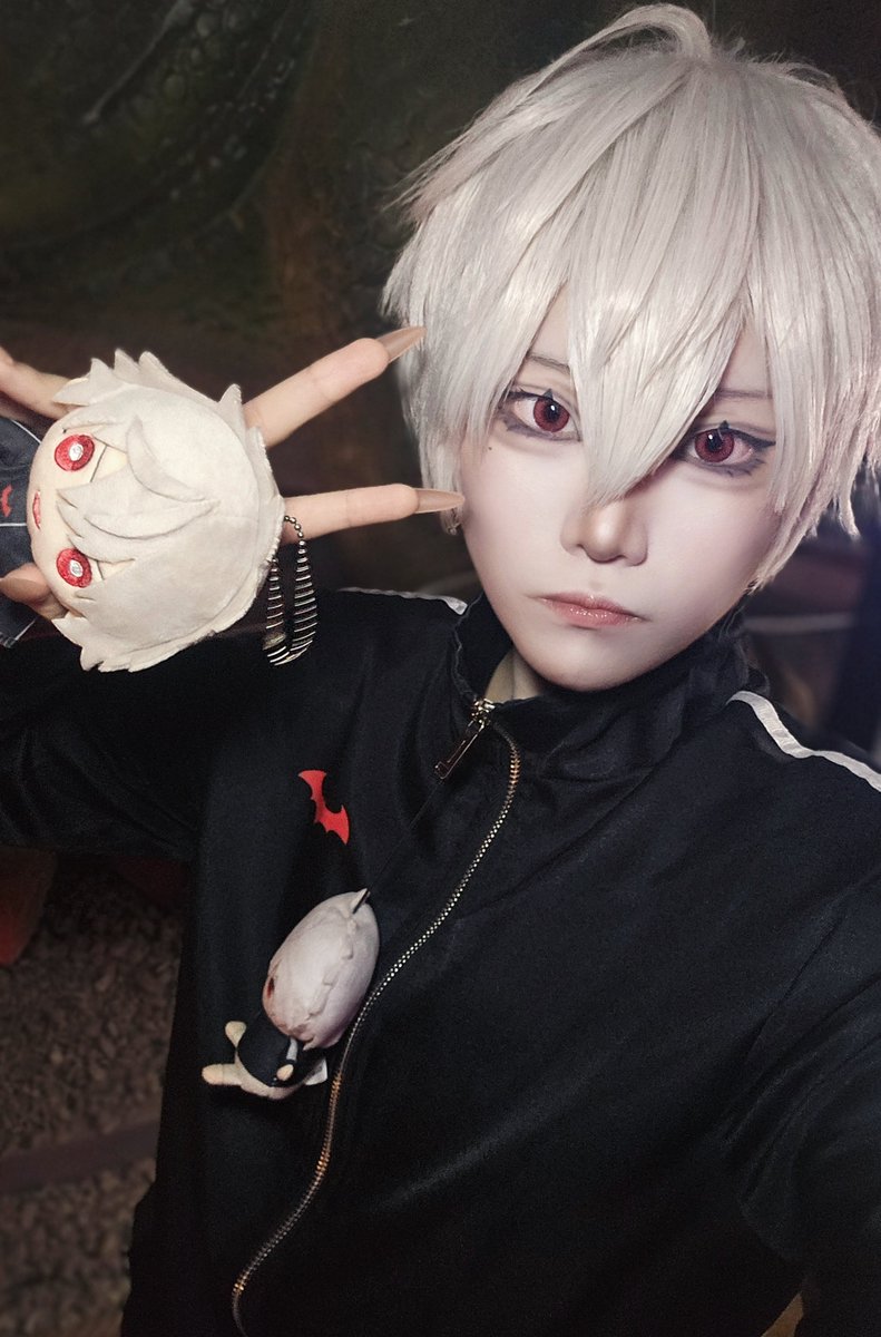 mx_0w0's tweet photo. ⚠ cos 🎲 https://t.co/PDNglBlVl9
