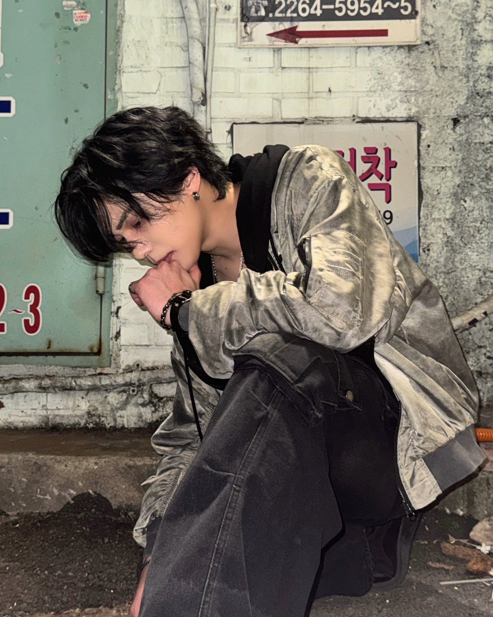 stanastro1602's tweet photo. Rocky on IG!🔥

📷p_rocky
#ROCKY #라키 https://t.co/aMhLlOXy7x
