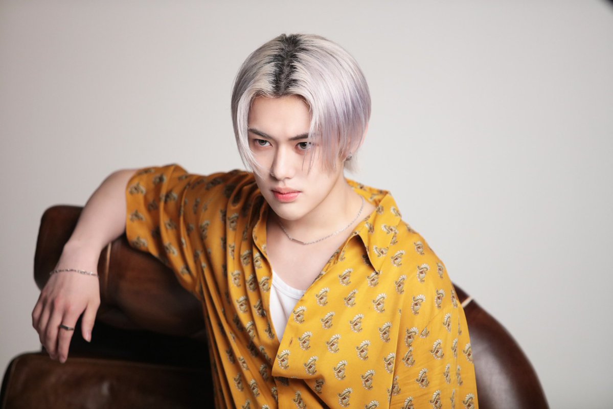 TR__official__'s tweet photo. ◤OFFICIAL FANCLUB◢

PHOTO更新⟡.·
────────── 

 「anan 2503号」
撮影時のOFFSHOT公開‼︎

────────── 

@anan_mag 

✔️FC新規入会はこちら
https://t.co/P45KewhKno

#TAGRIGHT https://t.co/0KIUMduTw7