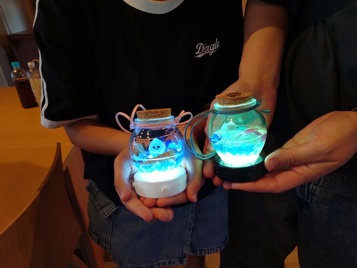 444lantern's tweet photo. こんばんは🌙
次のイベントにむけて
少しずつ動き出してます！ https://t.co/G2RQR014o9