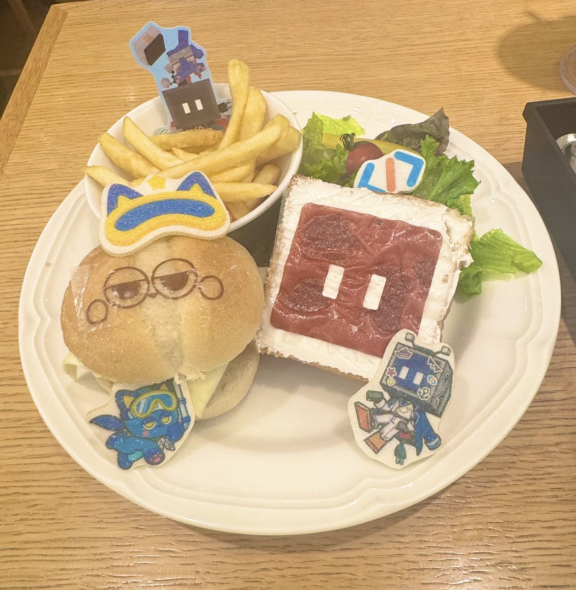 G0jpXz's tweet photo. Happy¨̮⃝ https://t.co/zGPkUymVRO