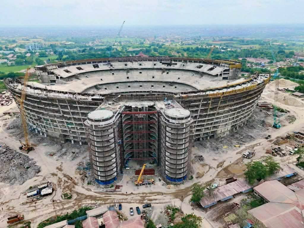 Kene_Nnewi's tweet photo. Bishop David Oyedepo's Ark Auditorium is nearing completion and is expected to seat over 109,000 worshippers, making it one of the largest church auditoriums in the world.

The church facility will include a place for private jets to land. For context, stadium in Nigeria currently has a seating capacity of 50,000...

Imagine Building this in a country where poverty rate reached 63% in 2025, affecting about 140 million people...

The money used in building this is enough to raise millions of  Youths out of abject POVERTY.