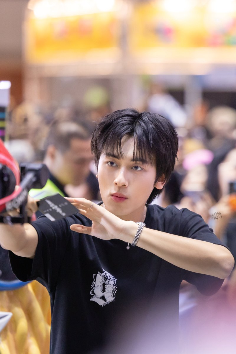 ppmd2p's tweet photo. ผมทรงนี้น่ารักมาก 🥺
#PROXIEGorn #PROXIEth 
#MonsterMusicFestival2026xPROXIE https://t.co/COgxXWmfbj