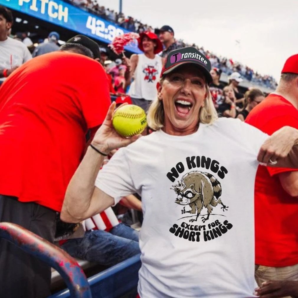 transitteestore's tweet photo. No Kings Except For Short Kings Jimothy Raccoon Shirt
The only king that matters is Jimothy! Grab this hilarious raccoon tee today.
 Buy Now: https://t.co/nzmZhE70uY
#Jimothy #ShortKing #Raccoon #FunnyMeme #TransitTee https://t.co/rZ7P4k7ViZ