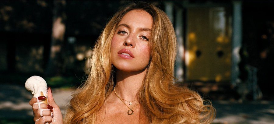 beckynsu's tweet photo. sydney sweeney for euphoria 3 https://t.co/OanbuJethJ