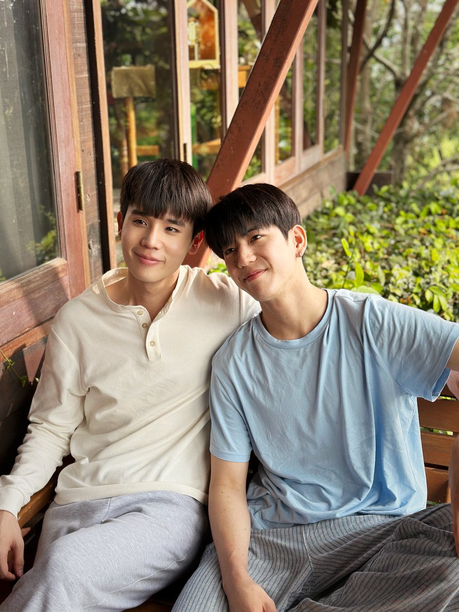 TheRealYossie's tweet photo. คิดถึงจังเลยน้าพี่ทัพกับน้องอิน ปีนึงแล้วเป็นไงกันมั่งนะ😆🤍
#MyMagicProphecy https://t.co/wSHkimLakt