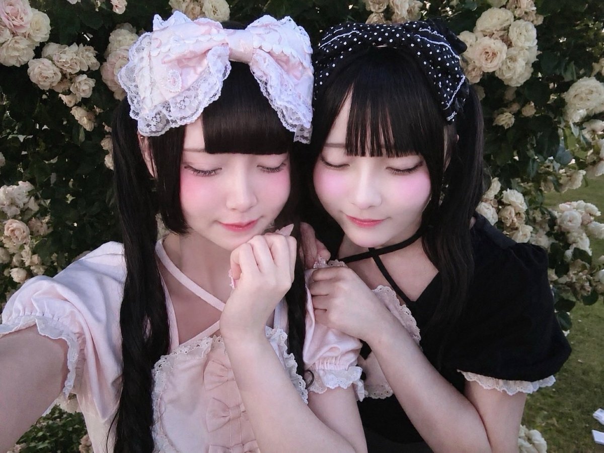 m___oo3's tweet photo. お洋服と同じ色のバルーン♡♡♡ https://t.co/bFDXoCTXIz