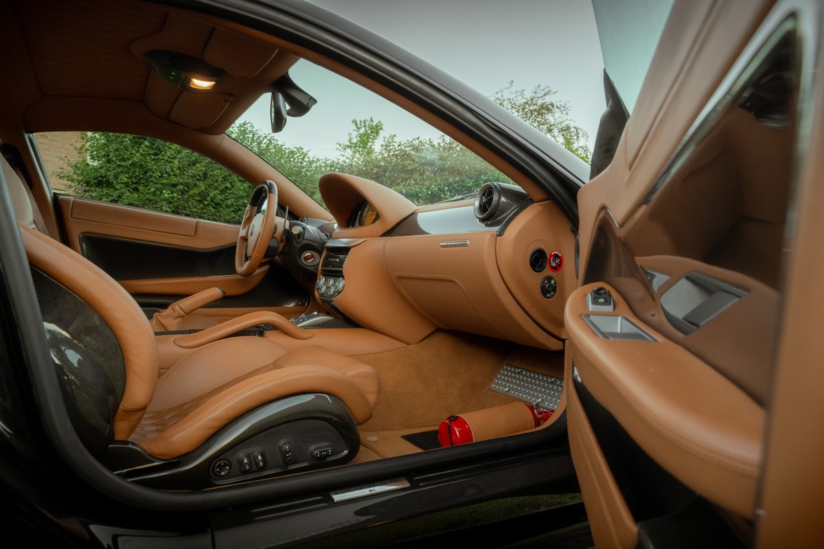 NielsvanRoij's tweet photo. The more you look, the more the #Daytona #ShootingBrake Hommage reveals.
Every line, every surface and every detail has been carefully considered. From the hand-formed aluminium bodywork to the bespoke interior, there are countless subtle touches waiting to be discovered. https://t.co/oYZoQ4BxF3