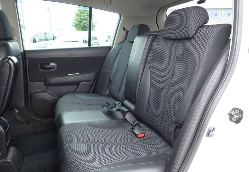 CarImportsUg's tweet photo. 💥2011 NISSAN TIIDA
⛽️1.5 L Petro | Auto | 2WD
 🇯🇵 Japan Import 
 🛣️ Mileage: 78,000 KM

 💰 Total Cost : 24M (Taxes Included)
 💰  Initial Deposit: 12M

    Call/DM For inquiries:
    0774106662💬0704816874
   https://t.co/YeWzdVpiYo
#OneTeam_oneSuccess #NBSUpdates https://t.co/C99WJ8NEw3