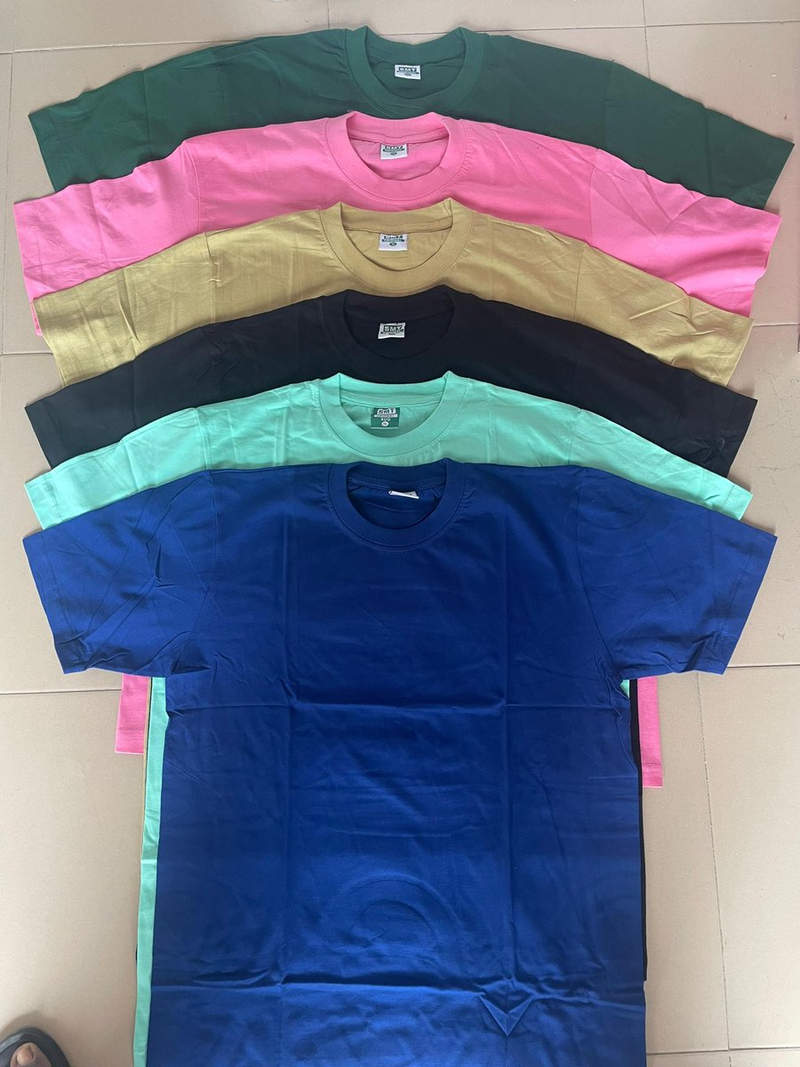 Lekzy_r's tweet photo. Salary week- take 20k out of your salary and upgrade your wardrobe 
20k gets you 4 of your favorite colors 💫 
Nationwide delivery🫶🏾 https://t.co/csfRBwAZPu