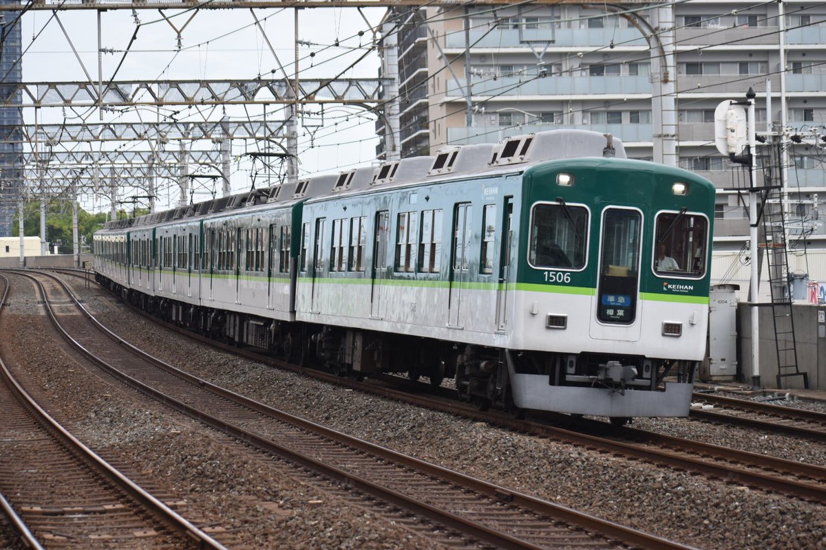 at_two_glasses's tweet photo. 京阪撮る人おけいはん
#京阪 https://t.co/nMf3rapmJ7