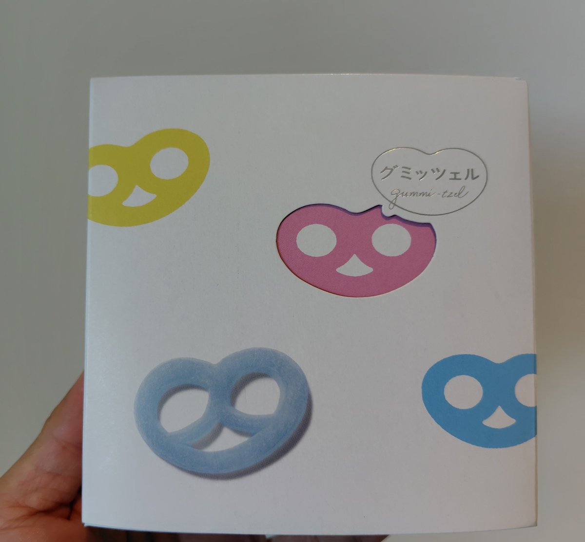 north_bridge_'s tweet photo. 本日のお菓子。お客様からのいただきものです😊ありがとうございます✨食感が面白いです😸 https://t.co/CRqzOxsygl