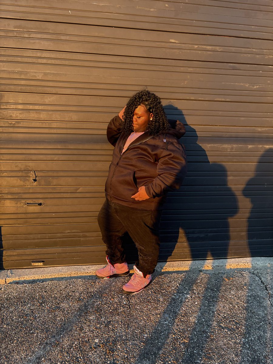 thatboybleek_'s tweet photo. Can y’all be real with me? Did I look a mess for my birthday ?😅 #fyp #birthday #Outfit #bleek https://t.co/sUiZMpxwBx
