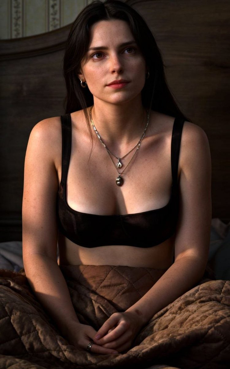 J99312Jr's tweet photo. At 25, Inde Navarrette is simply unreal in OBSESSION. https://t.co/Ms3JfNwBUU