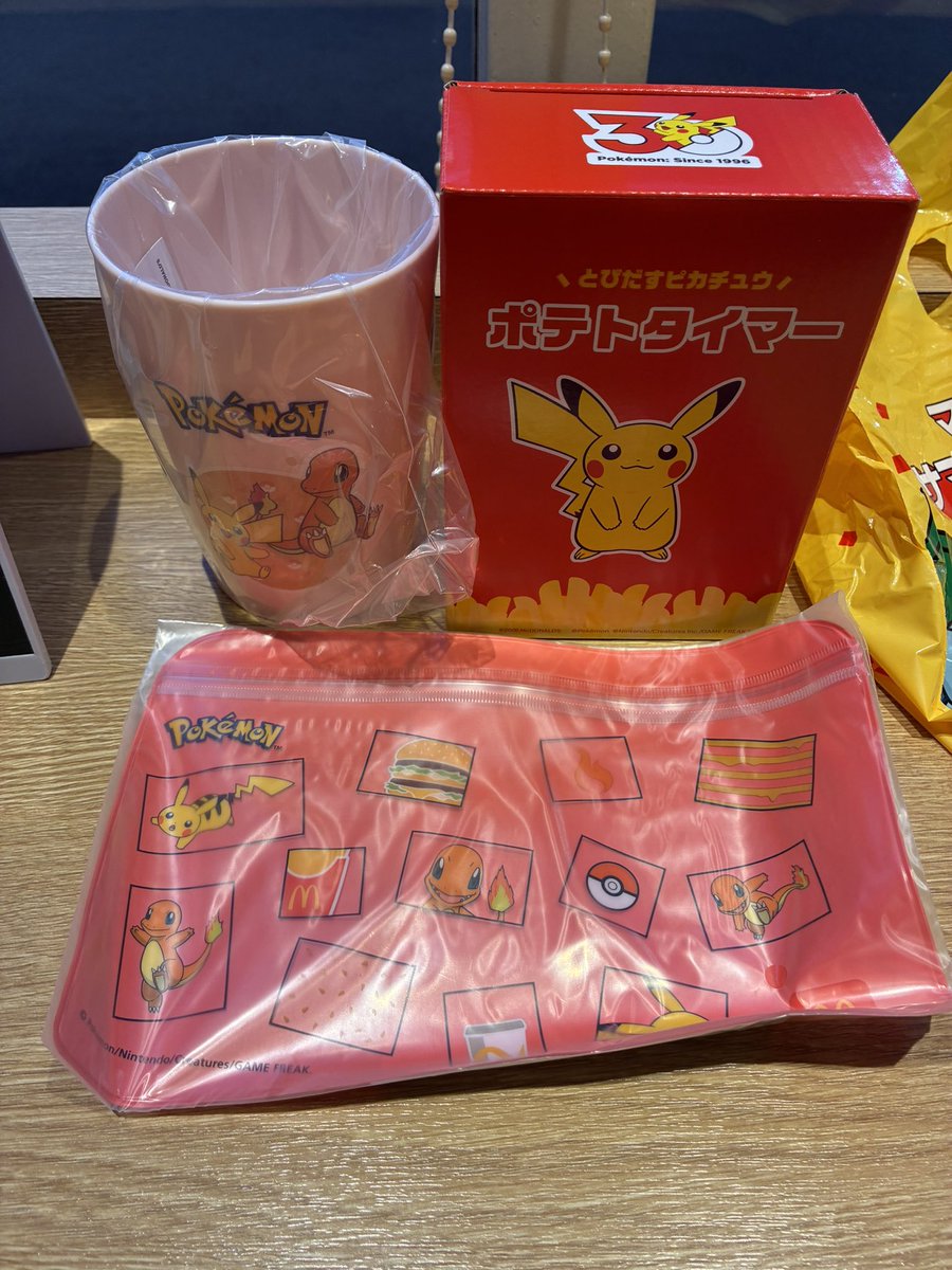 hemukodesu's tweet photo. ヒトカゲだった🔥 https://t.co/BkWvwXozxp