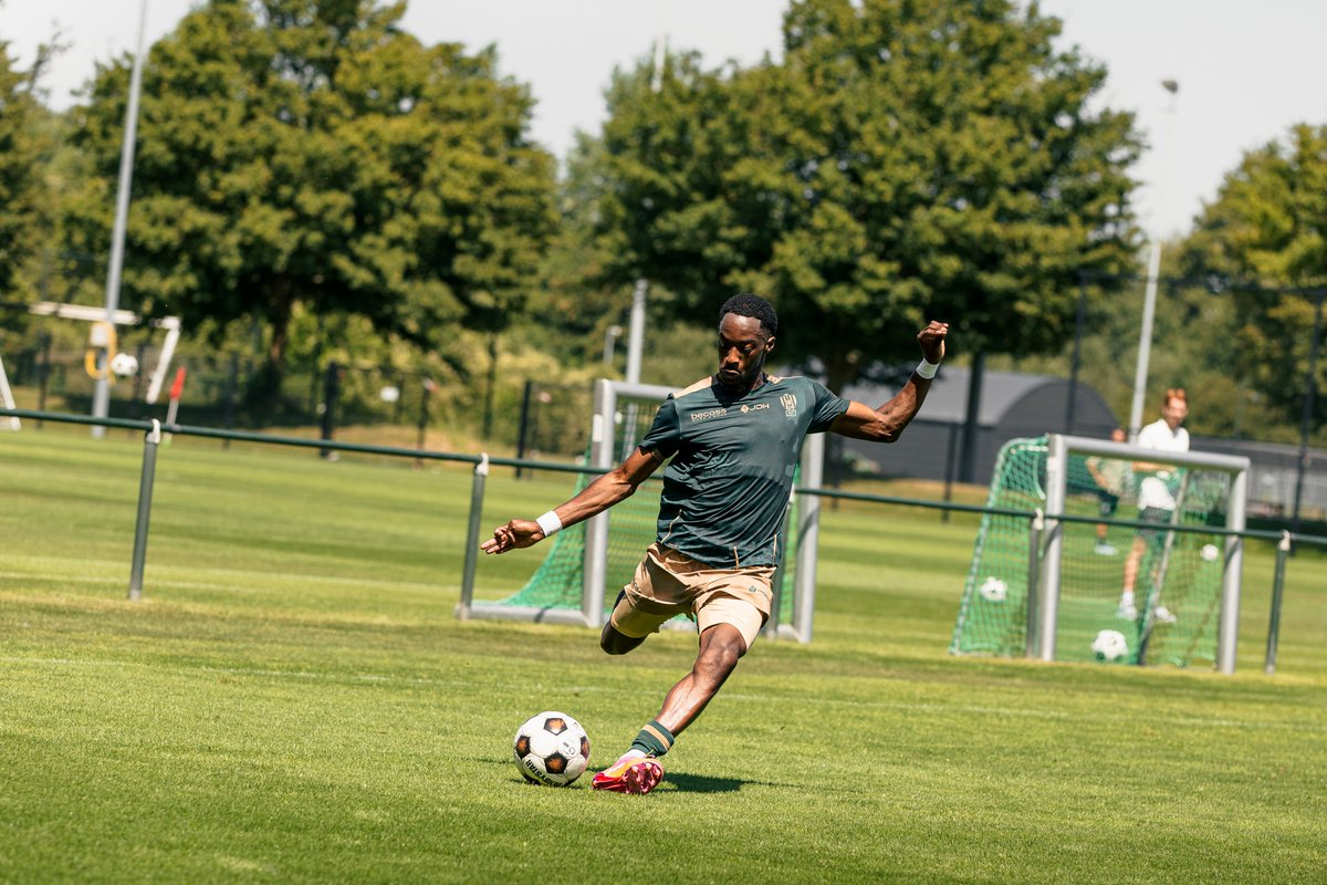 topossofficial's tweet photo. ๐ธ๐ธ
Een fototerugblik op de oefenwedstrijd tegen Almere City FC.
#ALMTOP https://t.co/uHem9157Q1