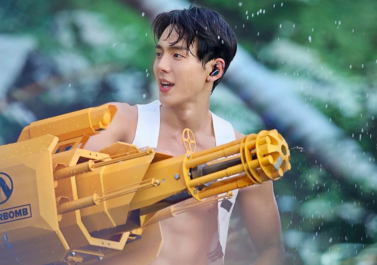 shownu_leader tweet picture