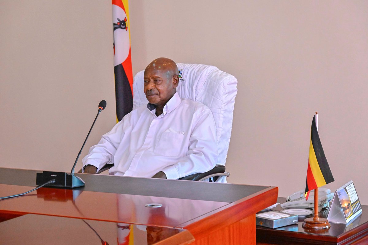 traders_uganda's tweet photo. President Yoweri Museveni said that the reason Africa lagged behind was because the continent did not take part in the machine‑use revolution (industrialization), remaining in manual labour for so many years. #WhyUgDecidedM7 https://t.co/sB8JMxKjrO