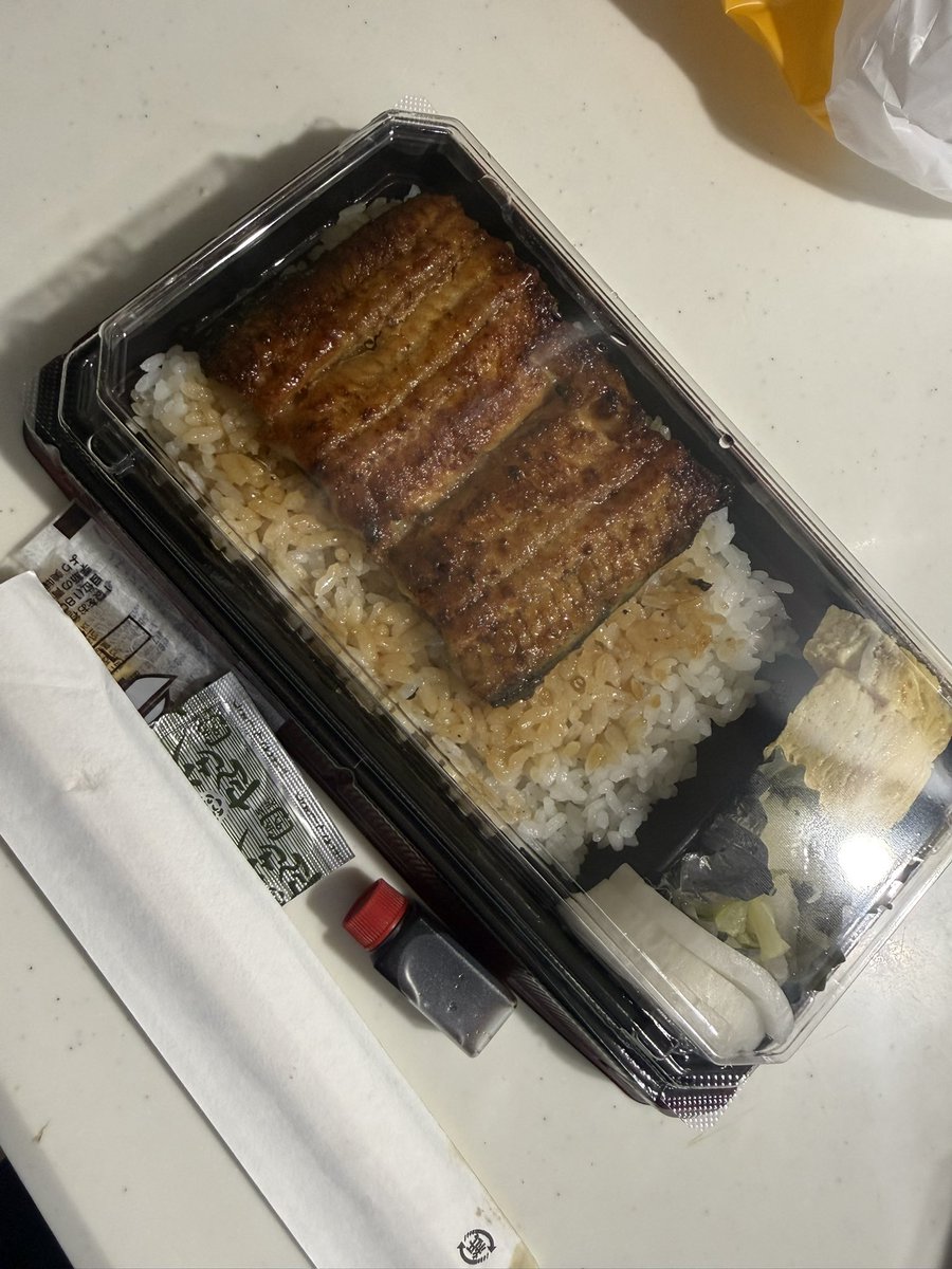 showshowshowkun's tweet photo. うん、高かった。けど、美味しかった。 https://t.co/HXtsCSirMJ
