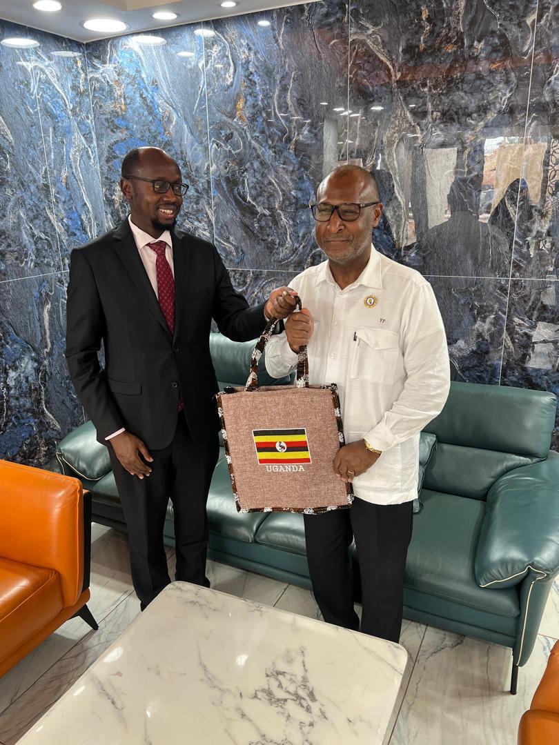 DrcUganda's tweet photo. The meeting explored investment opportunities in medical imaging services, petroleum supply and future B2B engagements. 🇺🇬🤝🇨🇫#Diplomacy #UgandaCARRelations https://t.co/g6RXbsm8nX