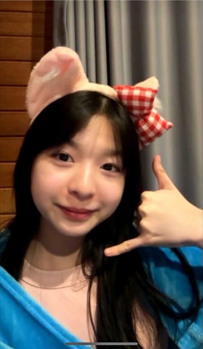 Ralvandra_INA's tweet photo. Eh ada siapa nih yg tbtb nge live😭😭
Buruan ke live eonnie ralyne gezzzz🤩

https://t.co/QrLN3OLJpD

#RaLive https://t.co/VWDgvWfhK8
