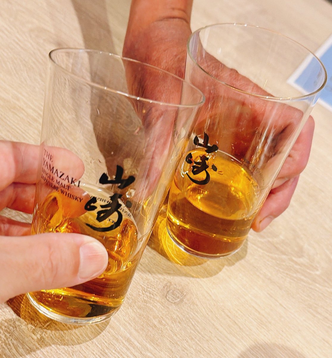 watchman0211's tweet photo. はじめてます 🥃

店主のご好意で最初の1杯は必ずこれで
(サービス) ！

ありがとうございます ○┓ https://t.co/BoUoqlziUm