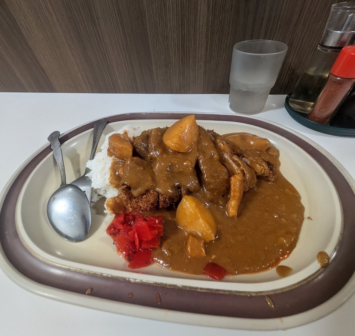 bodyslam0212's tweet photo. 高円寺タブチでカレー曜日
#カレーは友達 #カレー https://t.co/oXSW7YyV2k