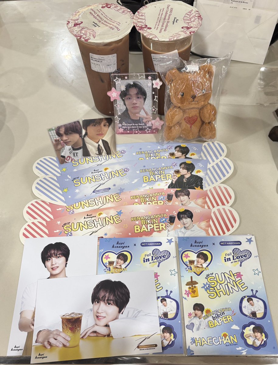 minfaan's tweet photo. Dua hari berturut turut minum inii demi mas echan tersayang, pict yang kanan kemaren yg kiri hari iniii🥰🥰 

Btw itu ada beberapa kopi ya cuma aku sudah berbagi ke bapak bapak di sekitar yang mengcintai mas echan jugaa🥰🥰 seneng banget banyak yang sayang mas echan🥰🥰 https://t.co/TU9Owlilzd