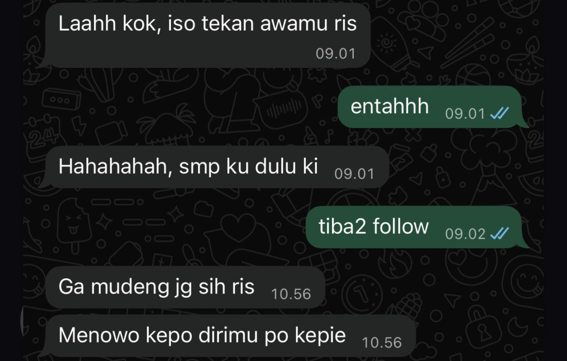 ceweklipunk's tweet photo. ya aku maunya sama kamu ajg! 😡 https://t.co/yBSg3ddVLw