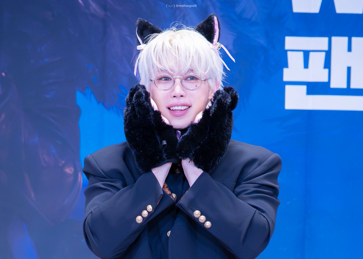 🐰(´•᎑•`)💙 tweet media