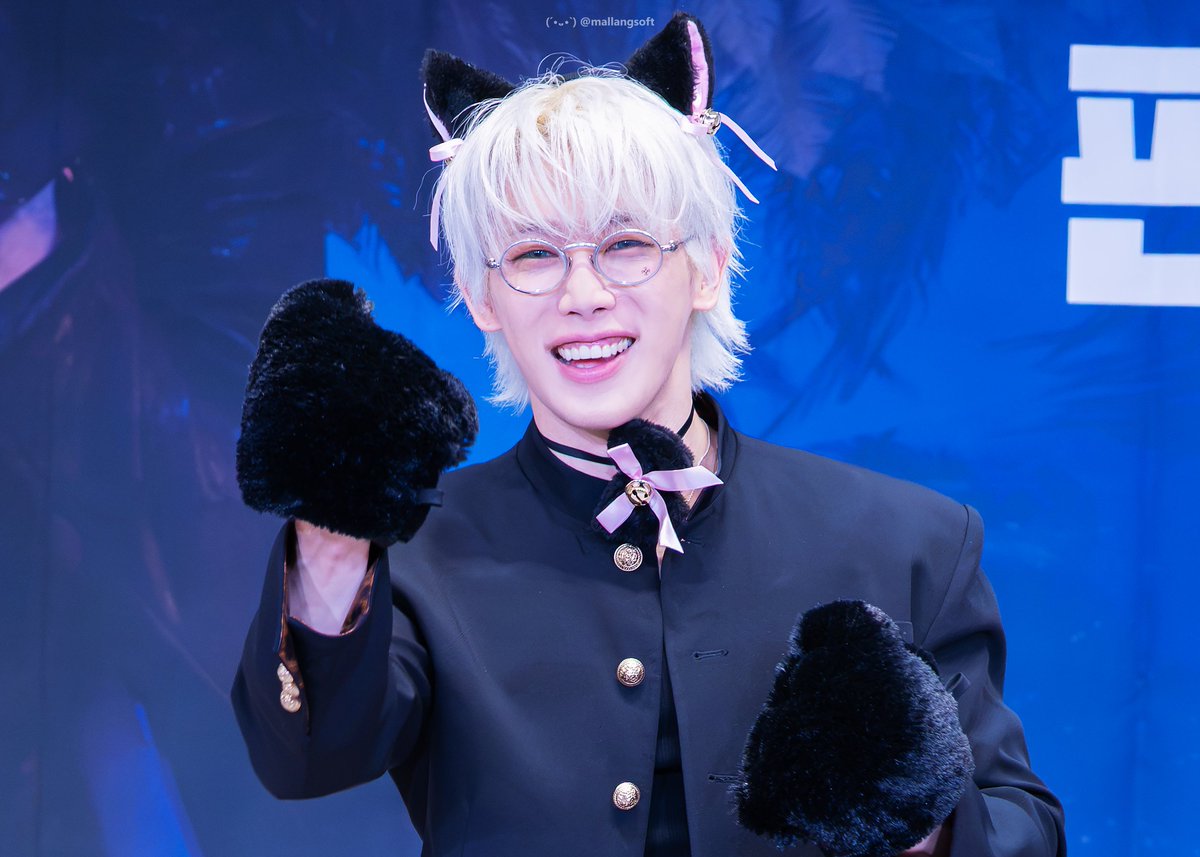 🐰(´•᎑•`)💙 tweet media