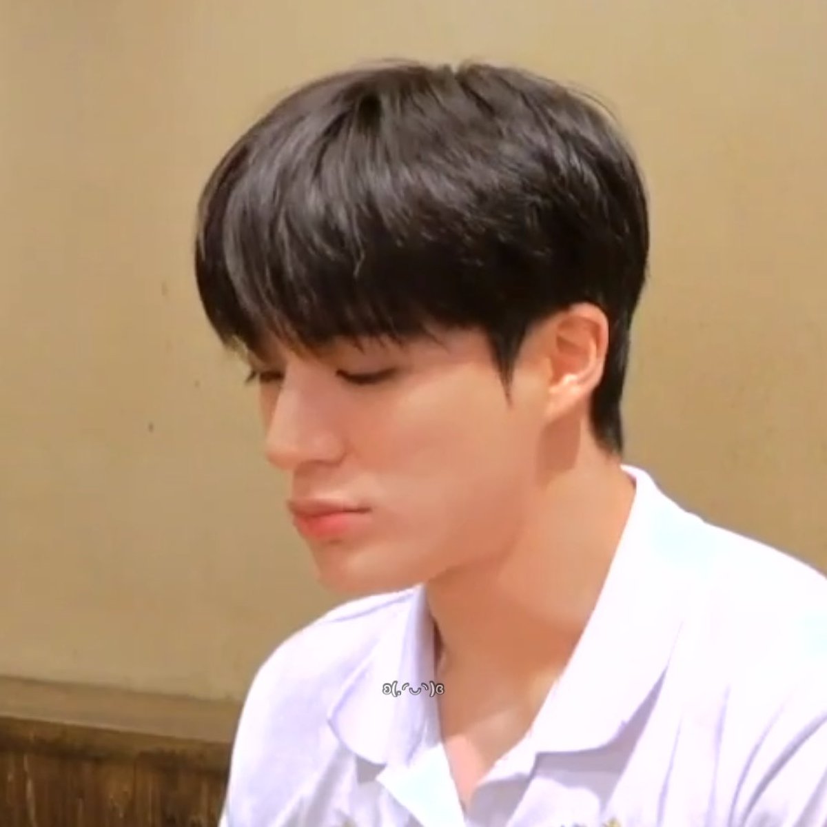 orymissako's tweet photo. หน้าดื้อๆงอนๆ น่ารักมากอะ มันเขี้ยวโว้ยยย https://t.co/KZESPHILJq