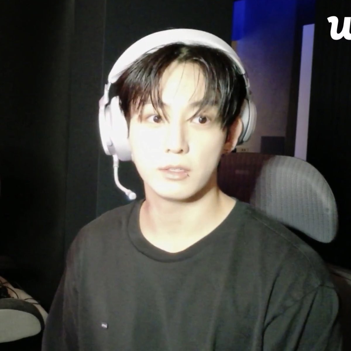 JK_TOKKI_'s tweet photo. 내 정국님(군필,만28세) 실시간 얼굴 수준ㅁㅊ; https://t.co/NUcPaGlGUR