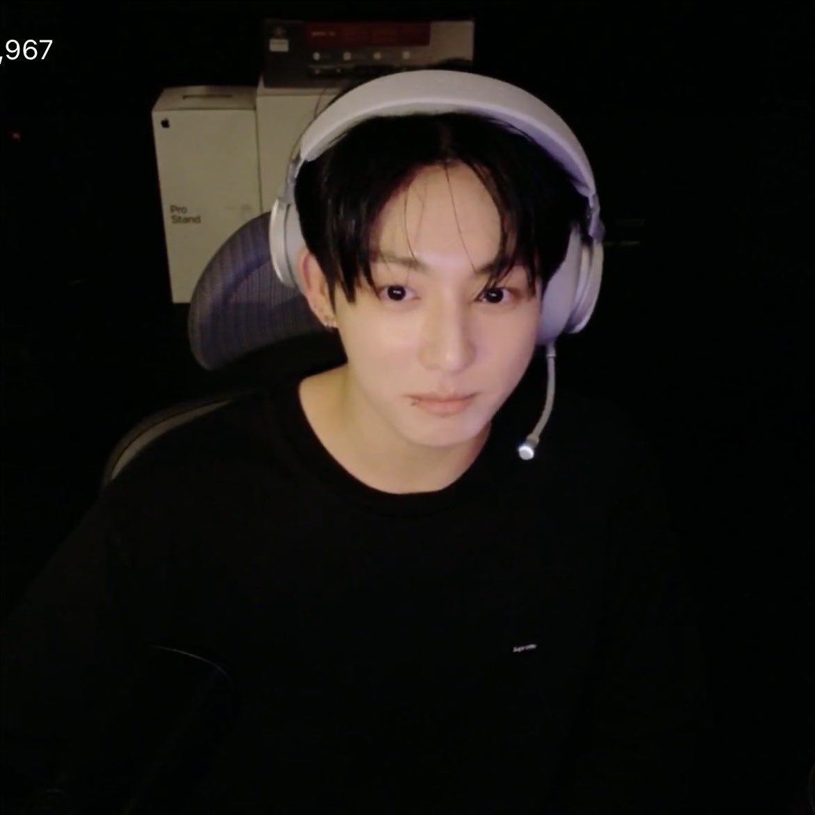 JK_TOKKI_'s tweet photo. 내 정국님(군필,만28세) 실시간 얼굴 수준ㅁㅊ; https://t.co/NUcPaGlGUR