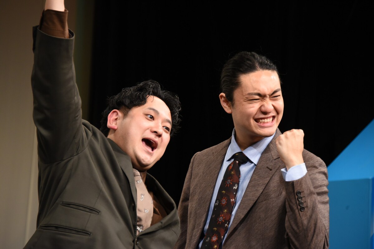 owarai_natalie's tweet photo. 【ライブレポート】ゼロカラン、ABC優勝後初のライブ出演で祝福ムード　たいがは「エゴサが止まらない」
https://t.co/xErjzJnURG https://t.co/dqocorj4rD