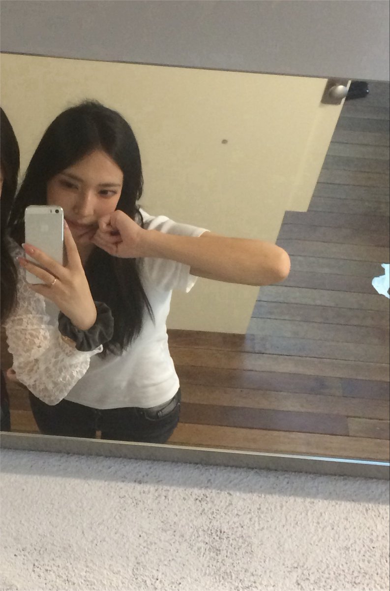ryxhln7's tweet photo. 먕 https://t.co/m1rgJfip1U
