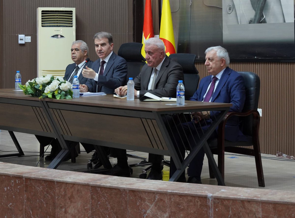 heminhawrami's tweet photo. In Shekhan visited the KDP’s 20th Branch and held a detailed meeting with our senior cadres . Explained our latest assessments to the organizational work , further preparation for the future works and deepening our engagements with public to continue secure the landslide election victories as we had in this area for the last consecutive elections. A number of our cadres expressed their views, observations and suggestions.