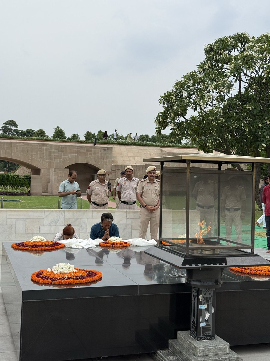 JaipurDialogues's tweet photo. Sonam Wangchuk Bhi Ab VIP Hogya!  https://t.co/n7vPjRZij5