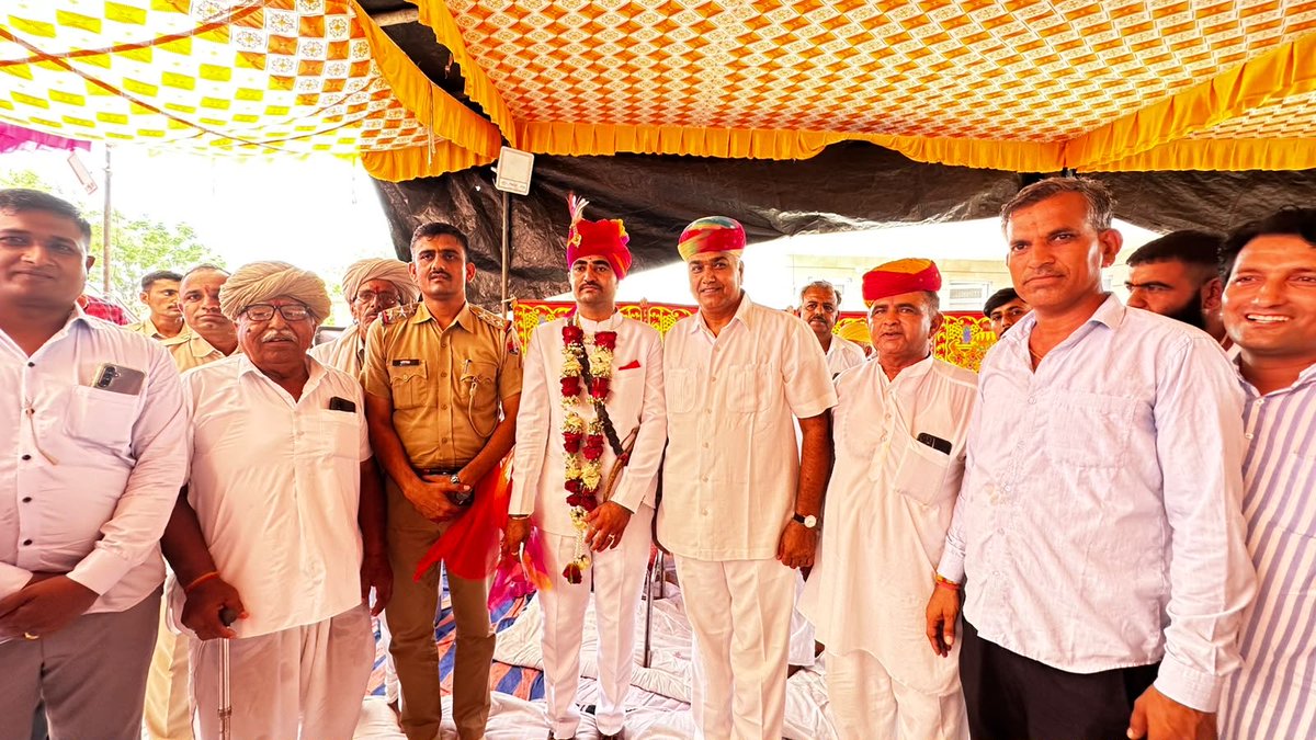 BabusRathore_'s tweet photo. संत शिरोमणि श्री गुरु रविदास महाराज की 650वीं जयंती के उपलक्ष्य में समरसता संकल्प अभियान के तहत भाजपा जिला कार्यालय में जिला अध्यक्ष श्री प्रमोद जी डेलू  की अध्यक्षता में  आयोजित जिला कार्यशाला में सहभागिता की । 

इस कार्यशाला में  मुख्य वक्ता श्री आत्माराम जी तरड़ उपस्थित रहे। https://t.co/g4ui9lBA65