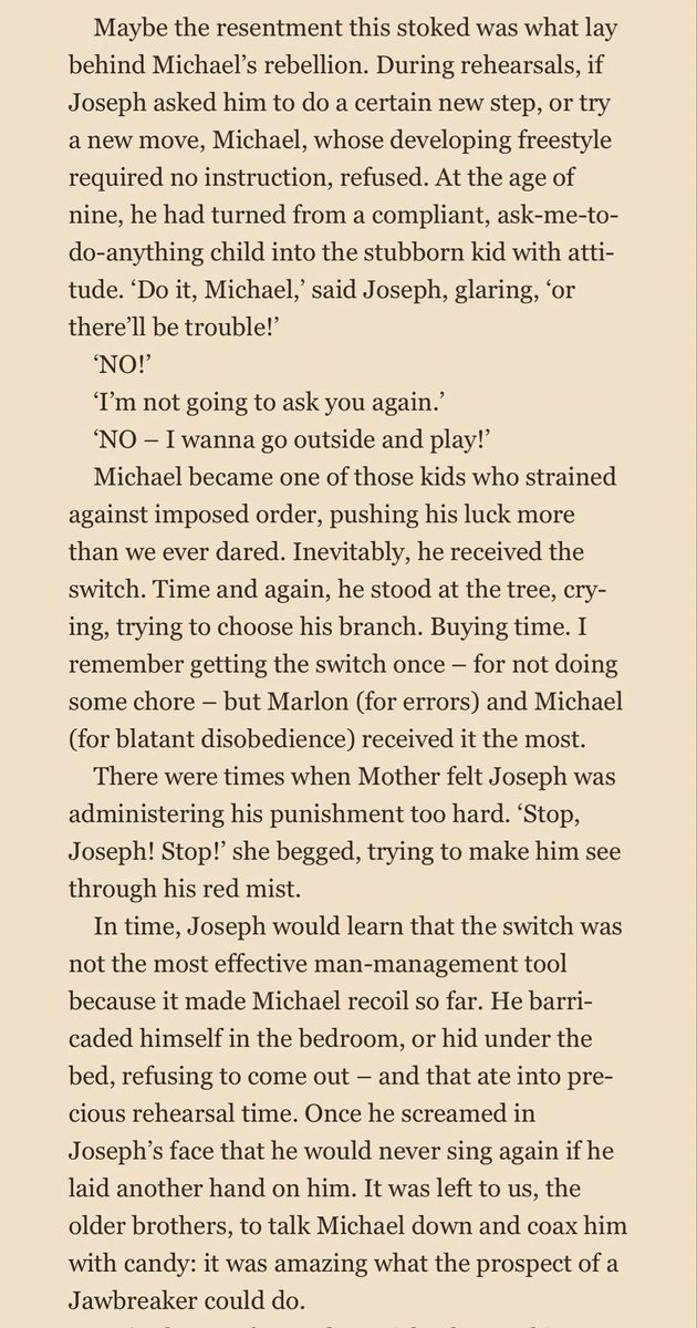 LiberianGirl779's tweet photo. No matter how hard Joe beat up Michael, he wouldn't back down. Little Michael was the only one of the brothers who stood up to Joe's brutality!

“In time, Joseph would learn that the switch was not the most effective man-management tool because it made Michael recoil so far. He barricaded himself in the bedroom, or hid under the bed, refusing to come out. Once he screamed in Joseph's face that he would never sing again if he laid another hand on him.”