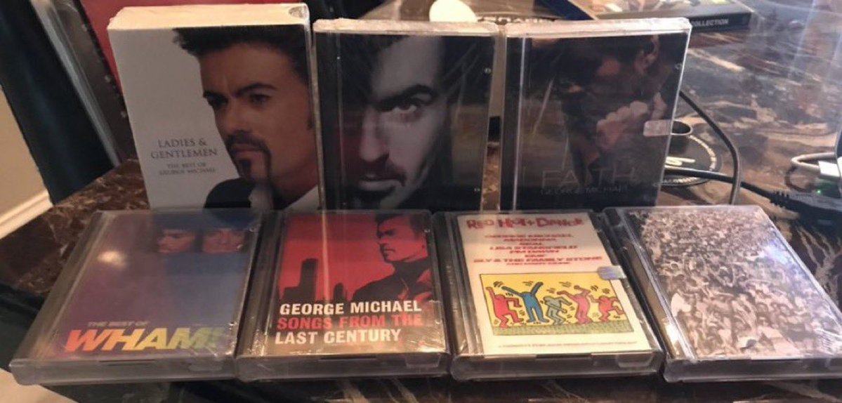 Alex__Perry's tweet photo. Maybe a Minidisc 💽 return?😍 https://t.co/KibXRHhMis