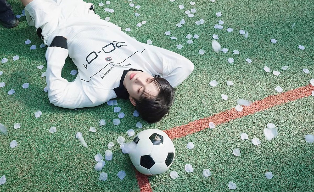 5th__Ocean's tweet photo. 주장님 정말 은혜로우시다.. https://t.co/lYYOy7TqNZ