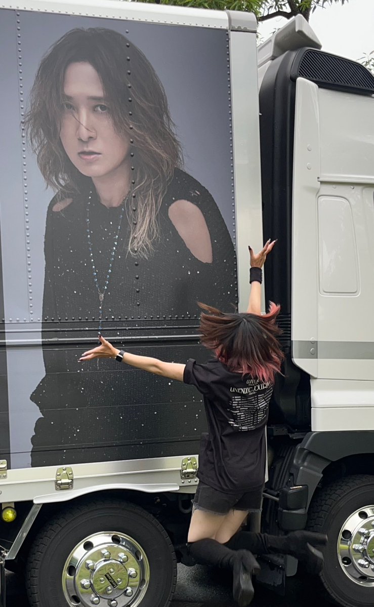 hisamaru99's tweet photo. 安定の上手でしたが昨日は杉様を見ろと言わんばかりに、真っ直ぐ杉様への視界が開けていたのでこの機会に沢山見た‼️
UP TO YOUの淳士が凄すぎて棒立ちになってしまった🤦‍♀️
次は福岡〜✈️ https://t.co/UMgr65vNtX