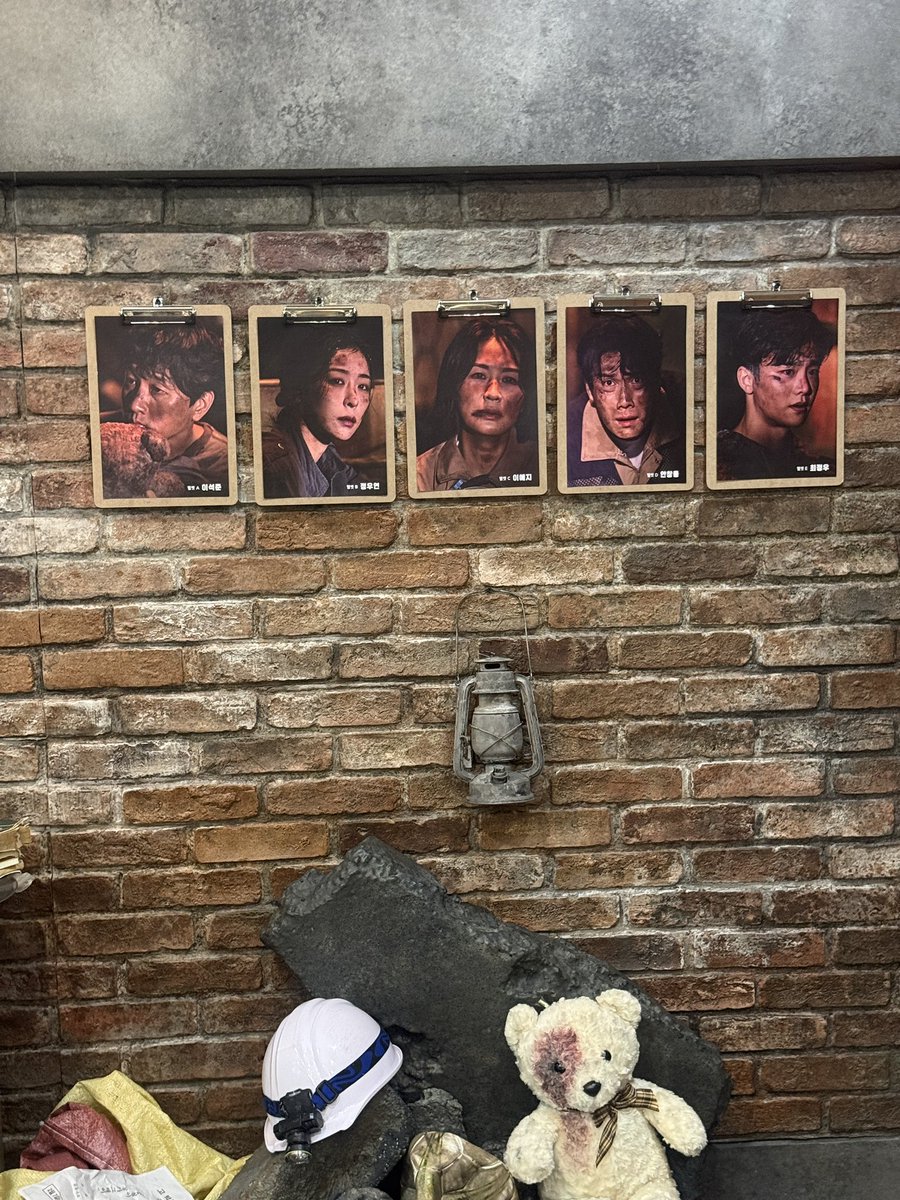 lusezrx's tweet photo. 빠수니 7곱명이 모이면 남자얘기가 700배가된다 .. 🫪 +친구스토리훔침 https://t.co/jt70XMAgQz