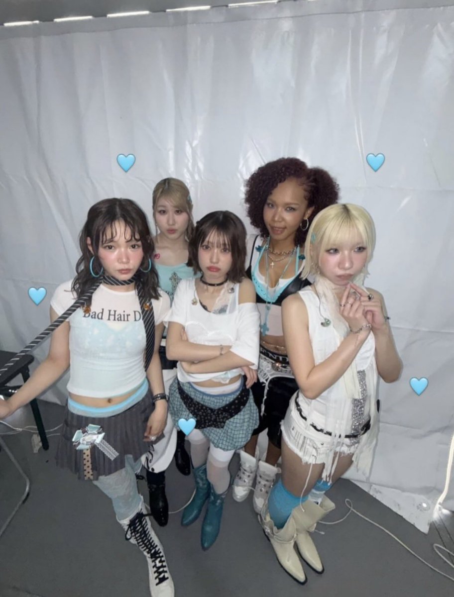 sarakawaguchi_'s tweet photo. styling for Little Glee Monster🩵🖤
@LittleGleeMonst 

#リトグリ_BREATH https://t.co/ESgOoS6Y4t