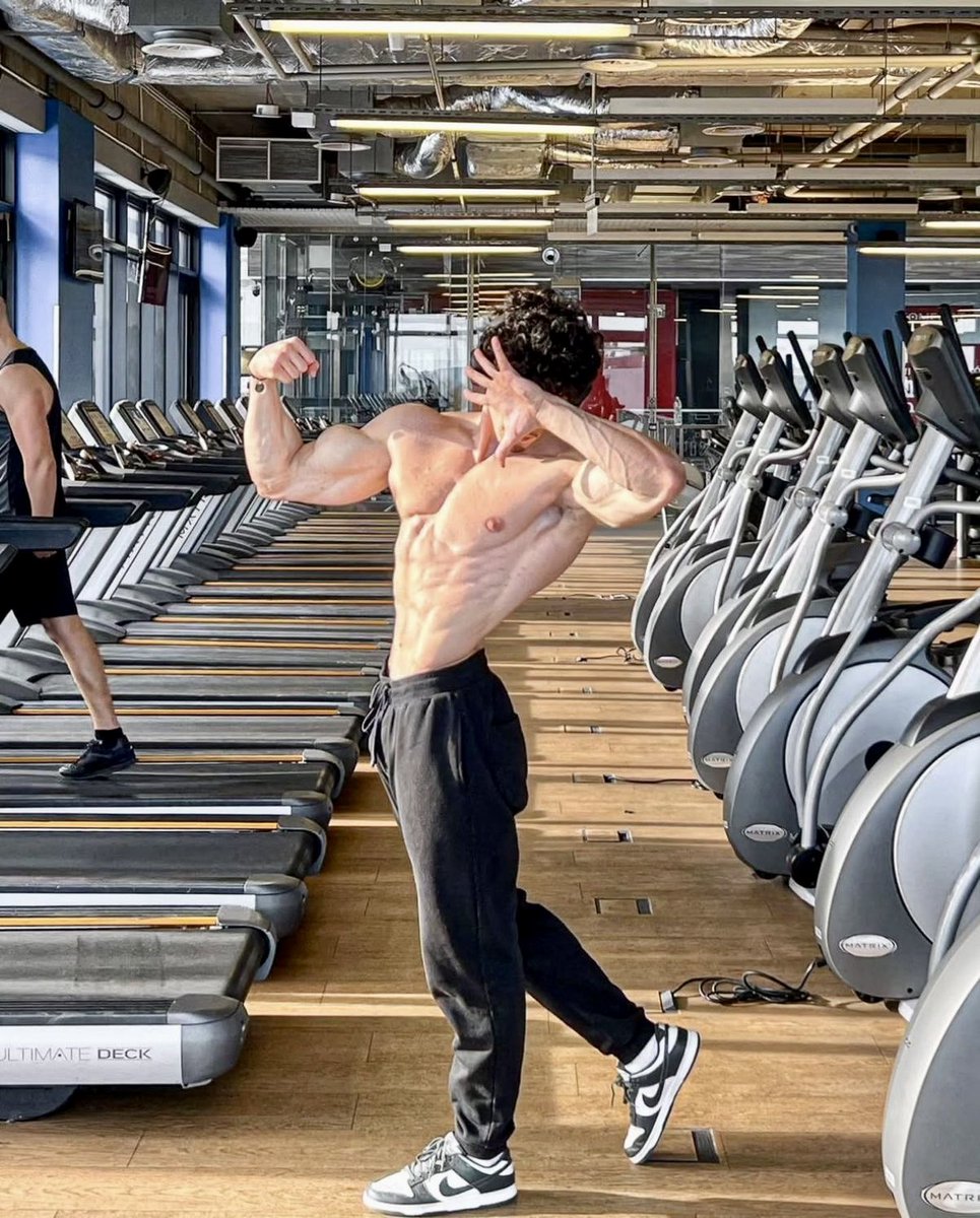 TryVantrixAi's tweet photo. domingo 😮‍💨 https://t.co/HEm3tYT9DE