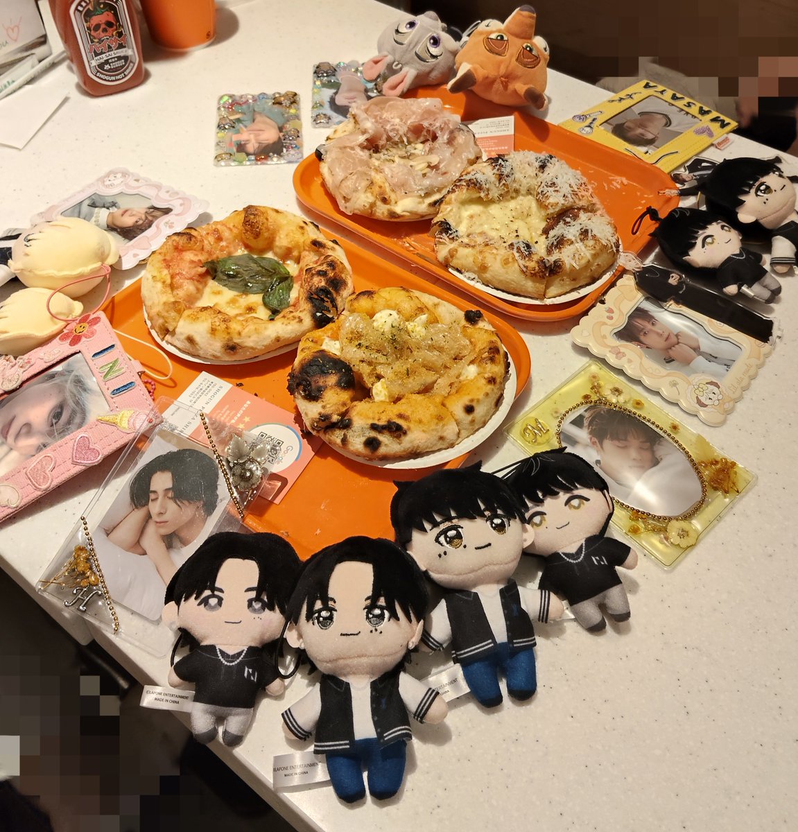 ini_kon's tweet photo. 久しぶりに聖地巡礼☺️💕
食べたかったもの食べられて満足だし一生喋り続けるしで最高に楽しすぎた〜(笑)🤣🩷💛🖤
まだ行きたいところもあるし…
聖地巡礼やっぱ楽しすぎるゥ！！
らぶ！！！ https://t.co/UNHaJc2uPq