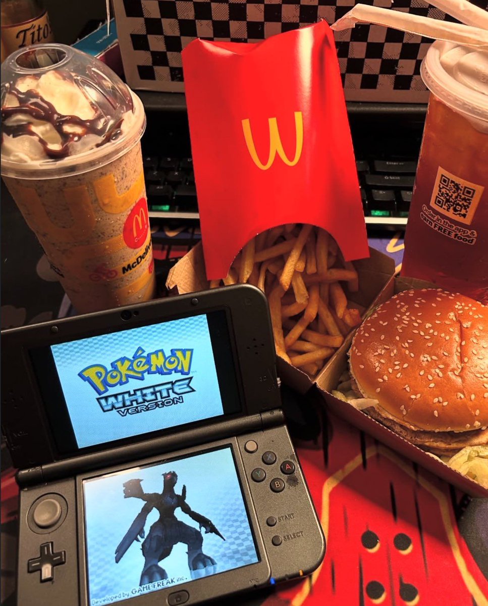 Pikapedia151's tweet photo. I can't think of anything better https://t.co/qolbGSBfih