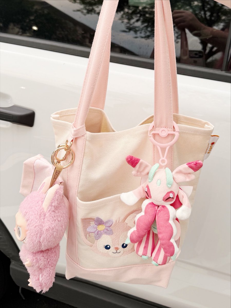 cinnameowth's tweet photo. the little diva is here :') https://t.co/BDjxS70kfE
